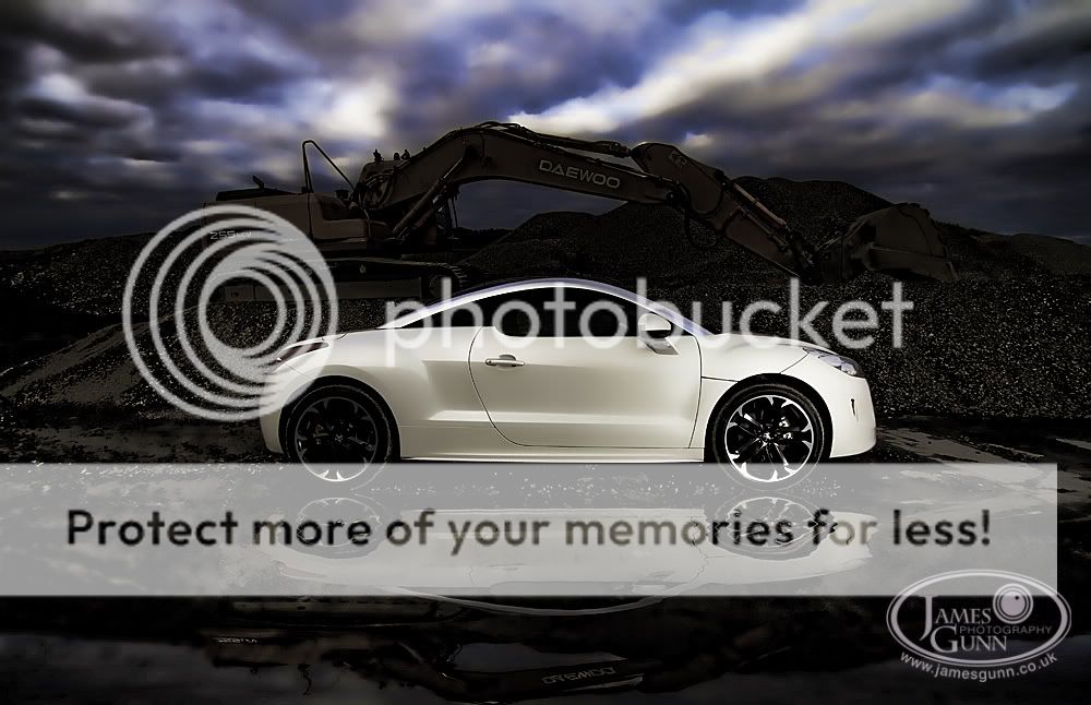 IMAGE: http://i541.photobucket.com/albums/gg368/eddiston/2010%20Dec/sports_car_2833edit1_DM_dark_ghostly_B_sm.jpg
