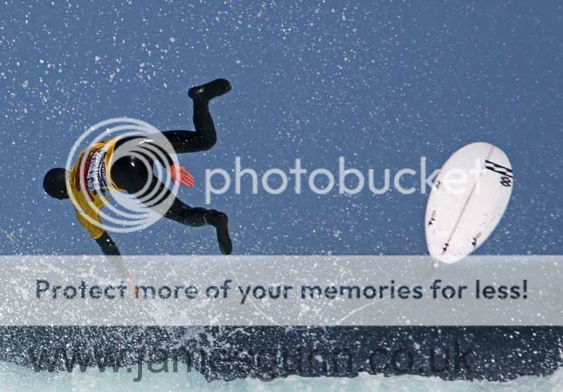 IMAGE: http://i541.photobucket.com/albums/gg368/eddiston/May%202009/Surfing_Sunday058_NR_Reubyn_Ash_GBR.jpg