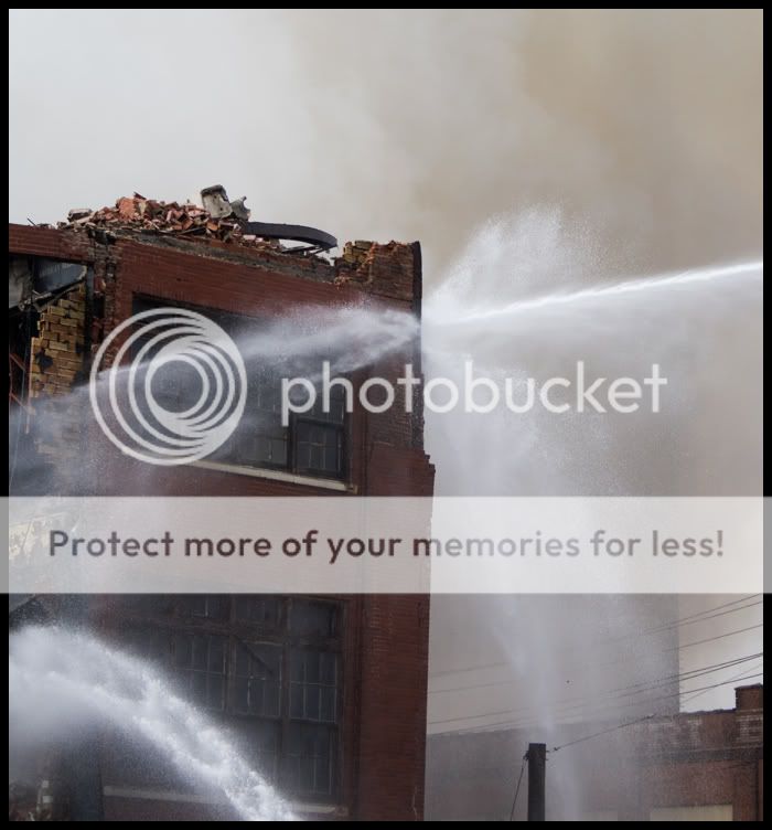 IMAGE: http://i541.photobucket.com/albums/gg380/jdudun/IMG_8228-1.jpg